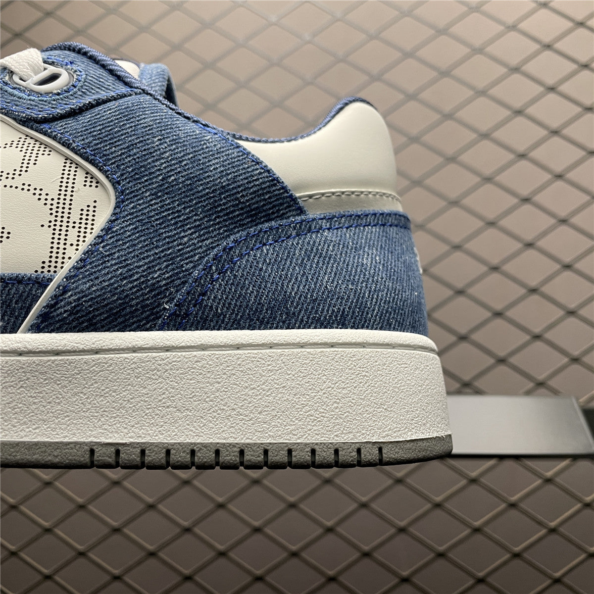Valentino B27 Blue
