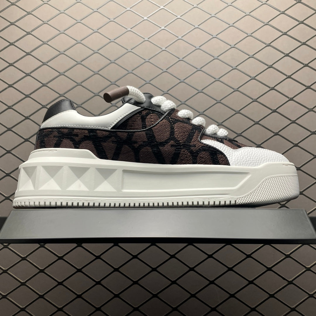 Valentino Sneakers